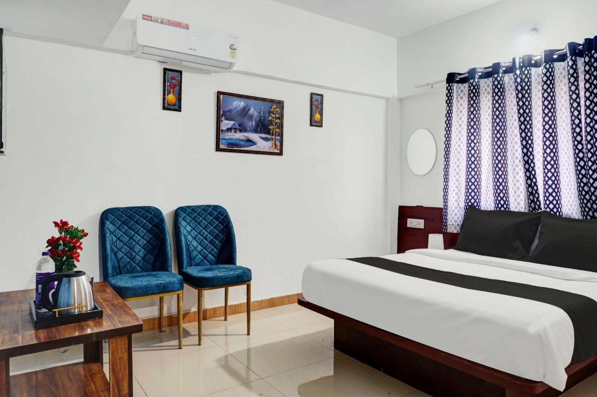 Hotel O Nisarg Villa Пюн Екстериор снимка