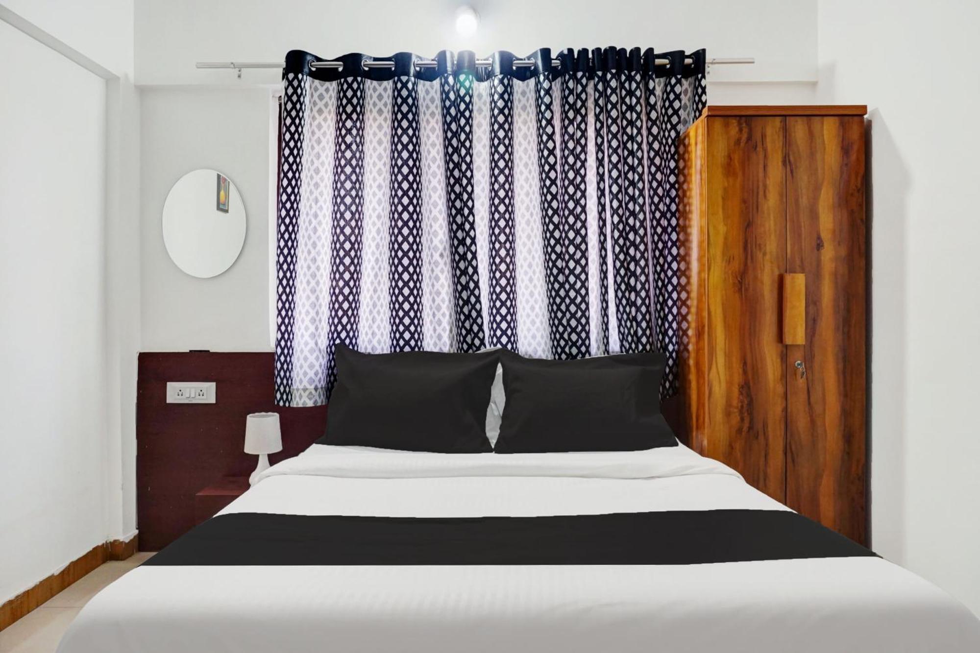 Hotel O Nisarg Villa Пюн Екстериор снимка